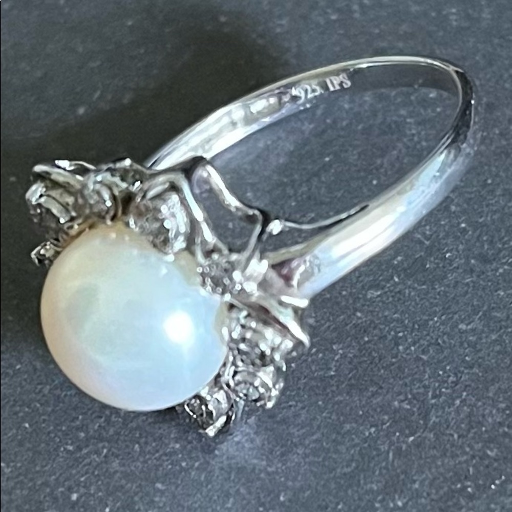 ๐HP๐ Sterling Silver, Imperial Pearl, and Diamond Halo Ring, Size 7 - Picture 7 of 10